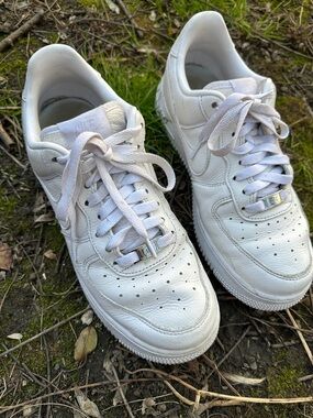 Nike Air AF1 Classic White Leather Sneakers